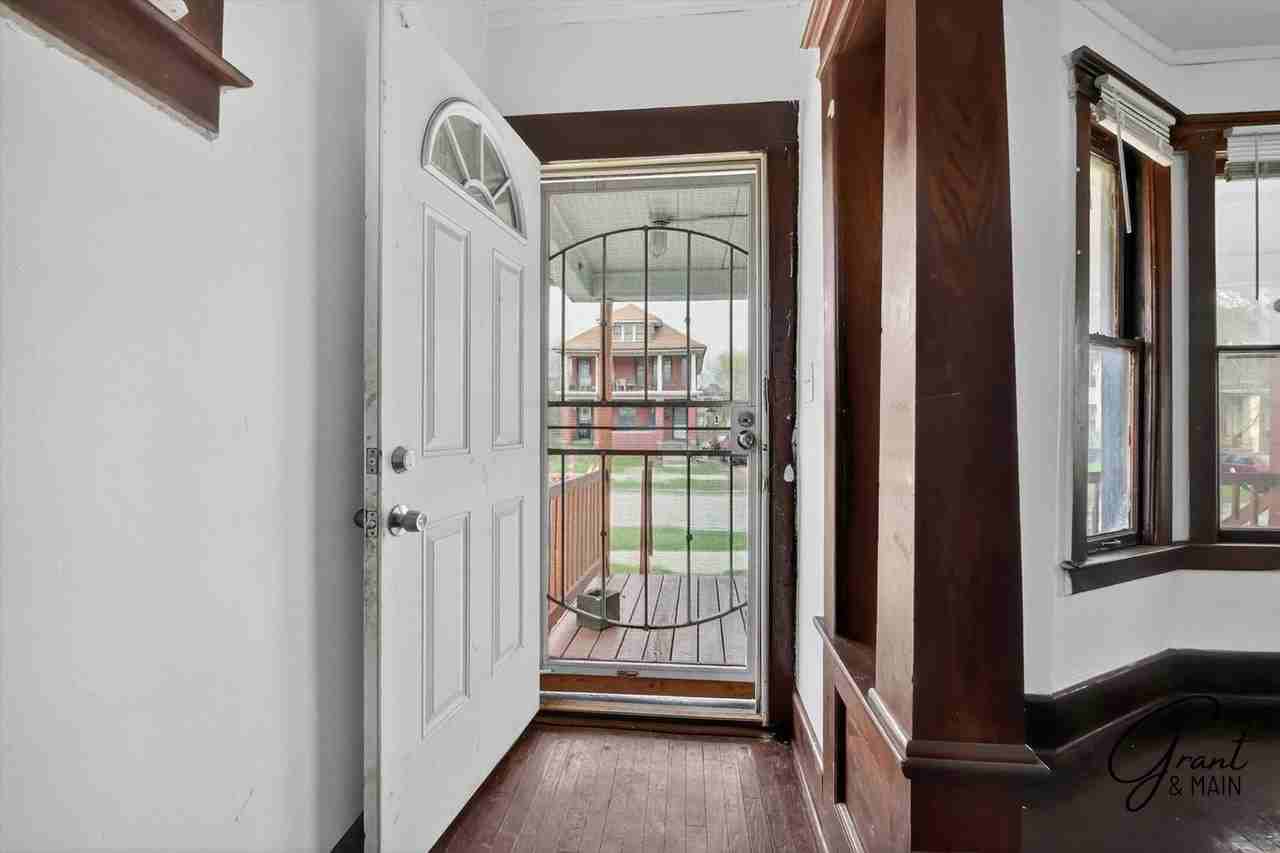 127 W Buena Vista St - Photo 3 of 21