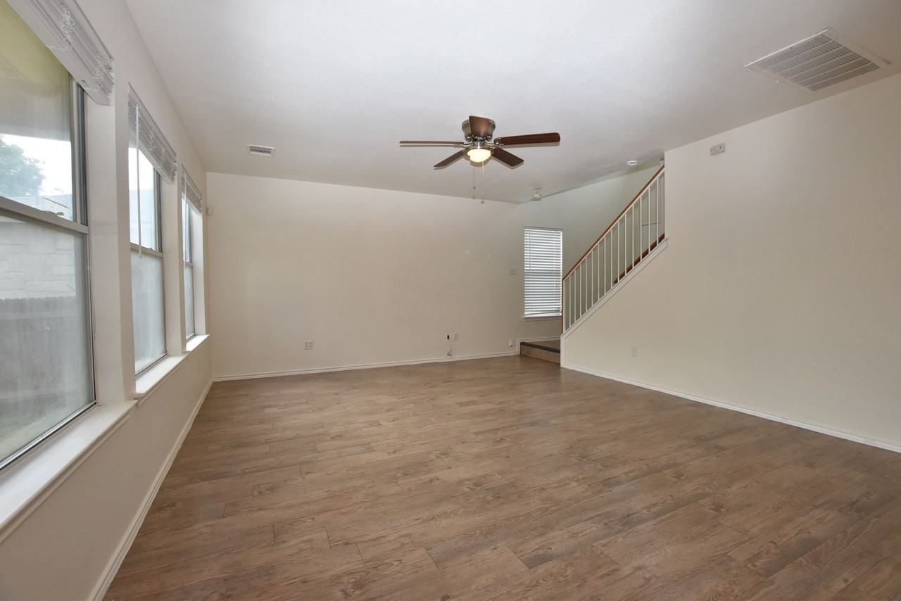 2309 Marcus Abrams Blvd - Photo 3 of 15