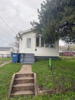 featured image of 722 Coyne Ave