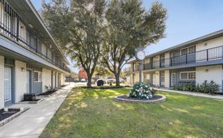 featured image of 1207 W Wall St