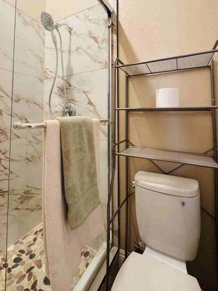 Ravenglen Dr - Photo 6 of 9