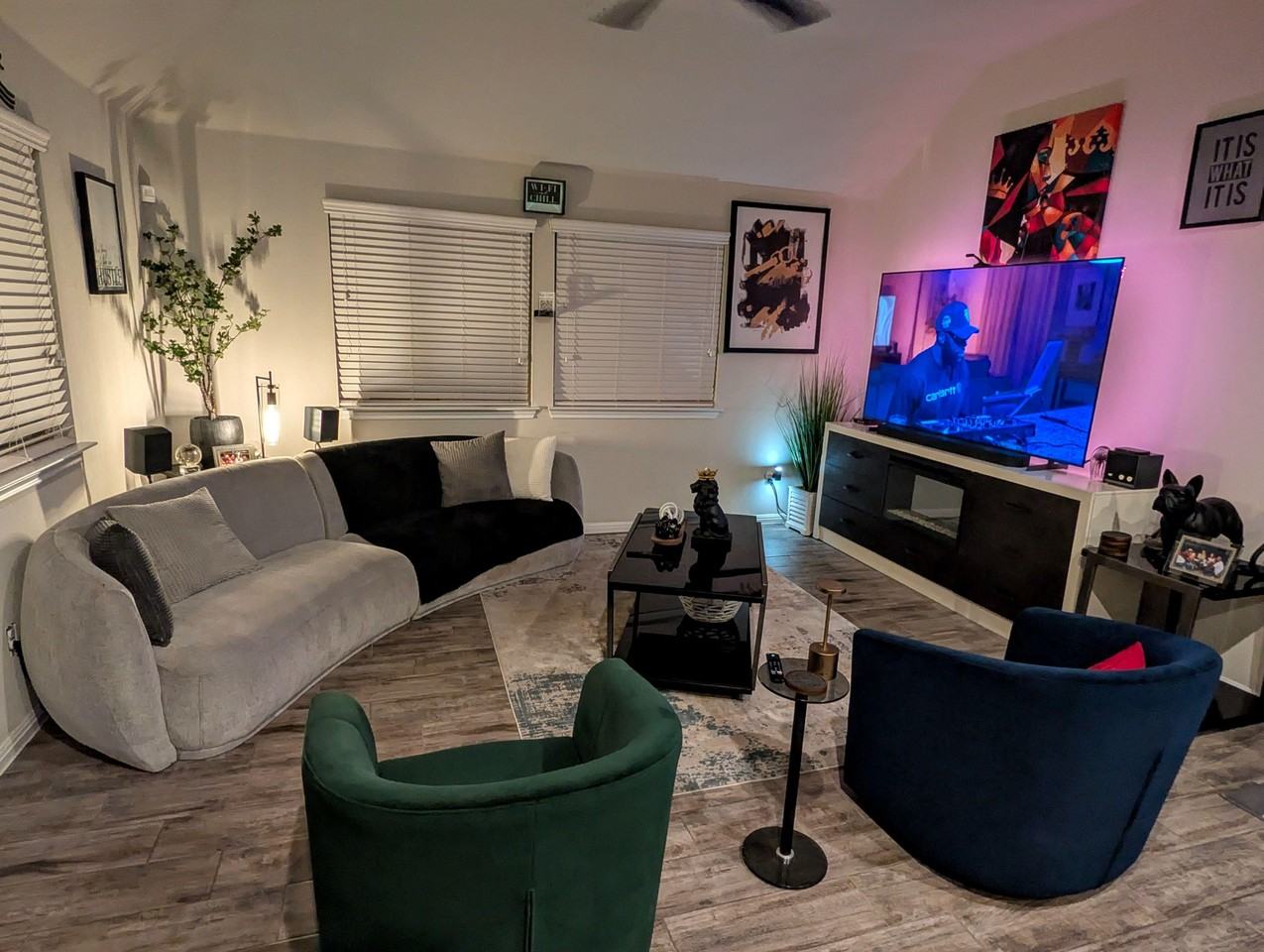 Nautical Loop - Photo 3 of 5