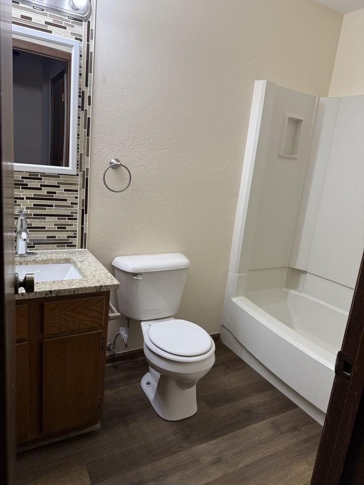 5840 Cherry Pl #D - Photo 4 of 11