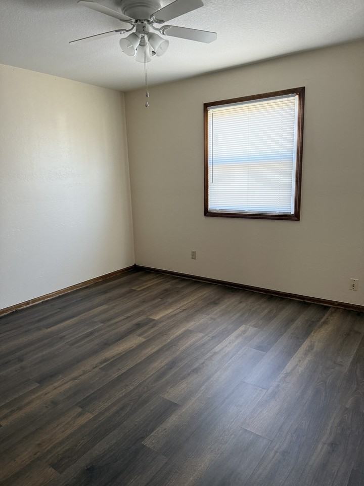 5840 Cherry Pl #D - Photo 5 of 11