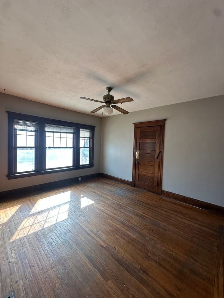 98 Inwood Pl - Photo 5 of 6