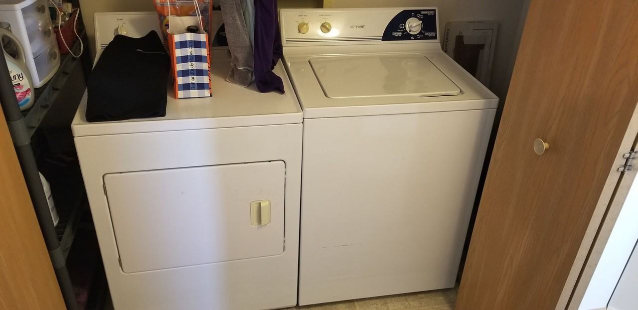 Prairie View Apartments II - Photo 7 of 10