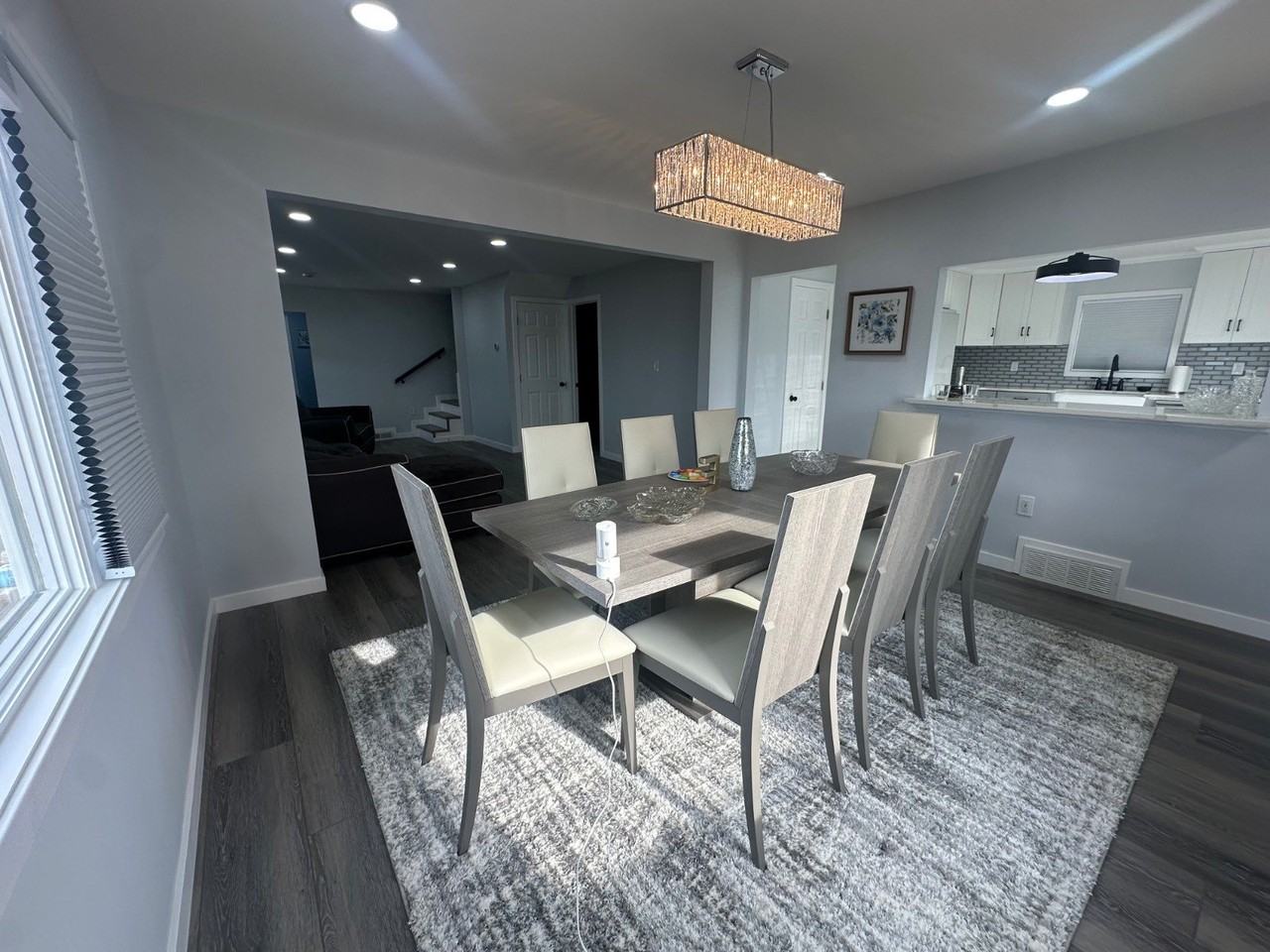 595 Kingfisher Cir - Photo 5 of 50