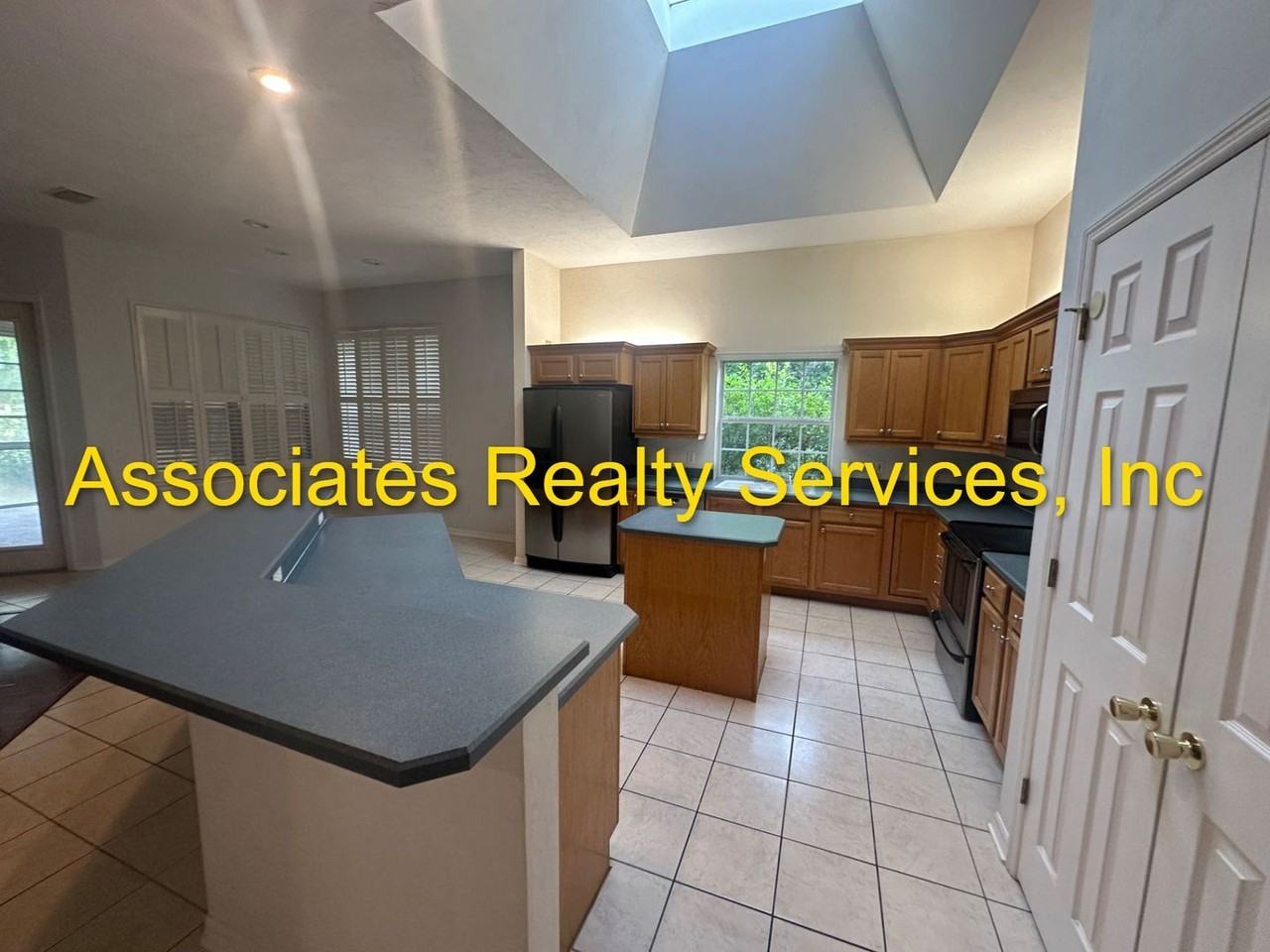 3124 Sw 94th Way - Photo 2 of 26