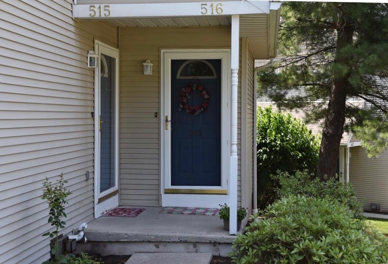 516 Maplewood Ave - Photo 3 of 18