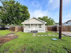 404 Oak St - Photo 1 of 1