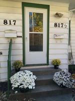 featured image of 817 River St