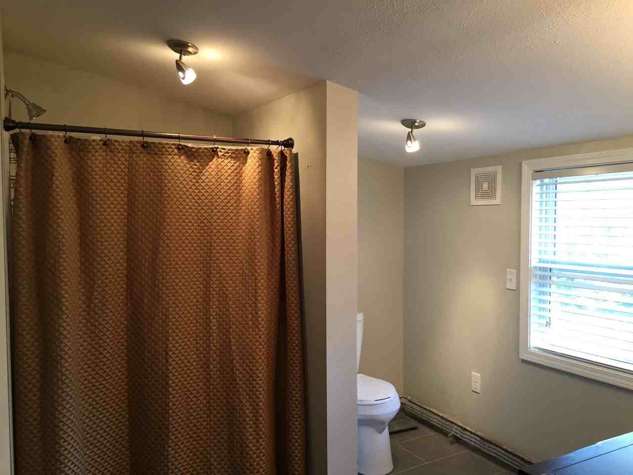817 River St - Photo 5 of 21