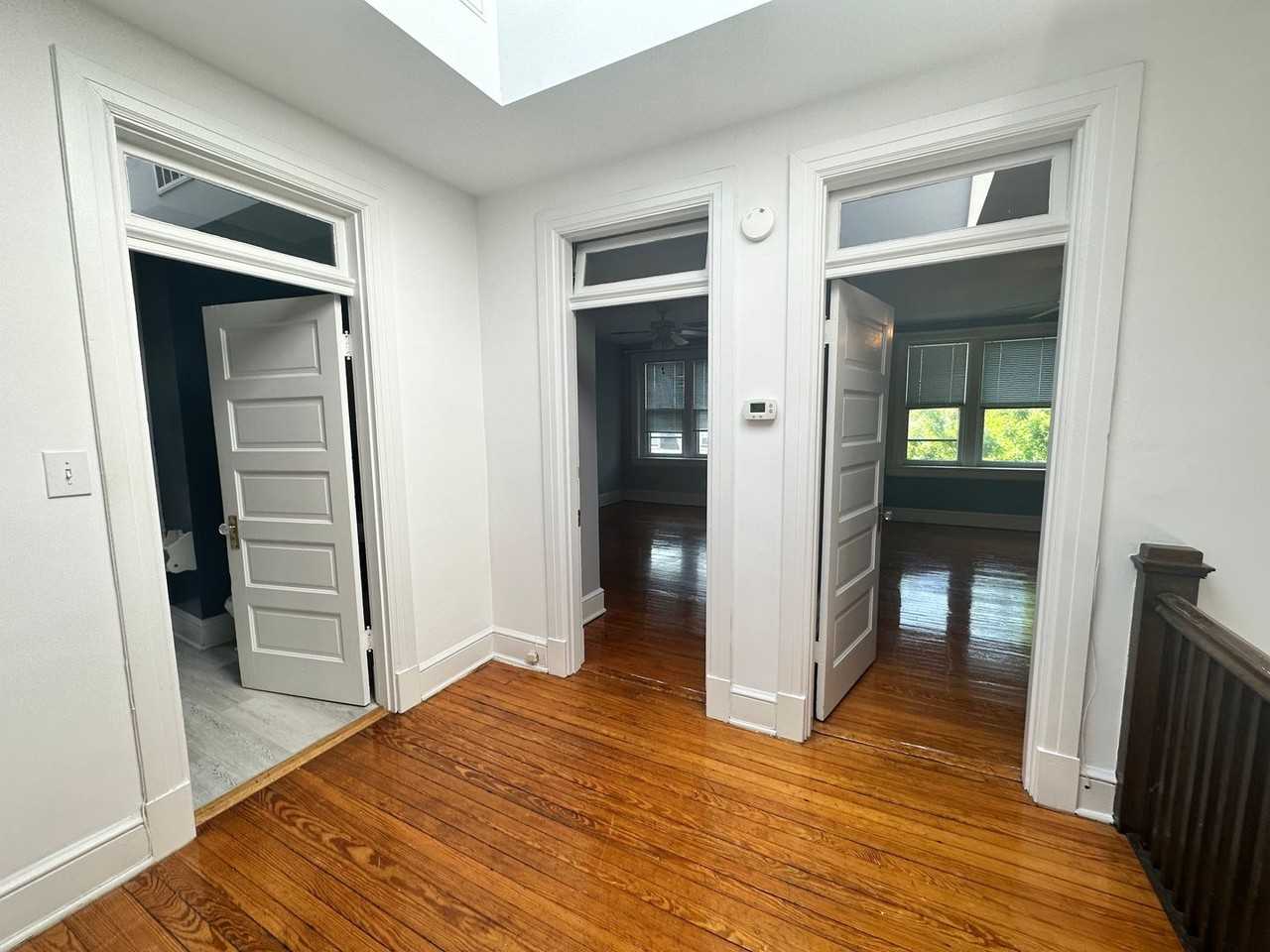 809-809 809-809 1/2 King St & 103 1/2 N. Alfred Street - Photo 6 of 21