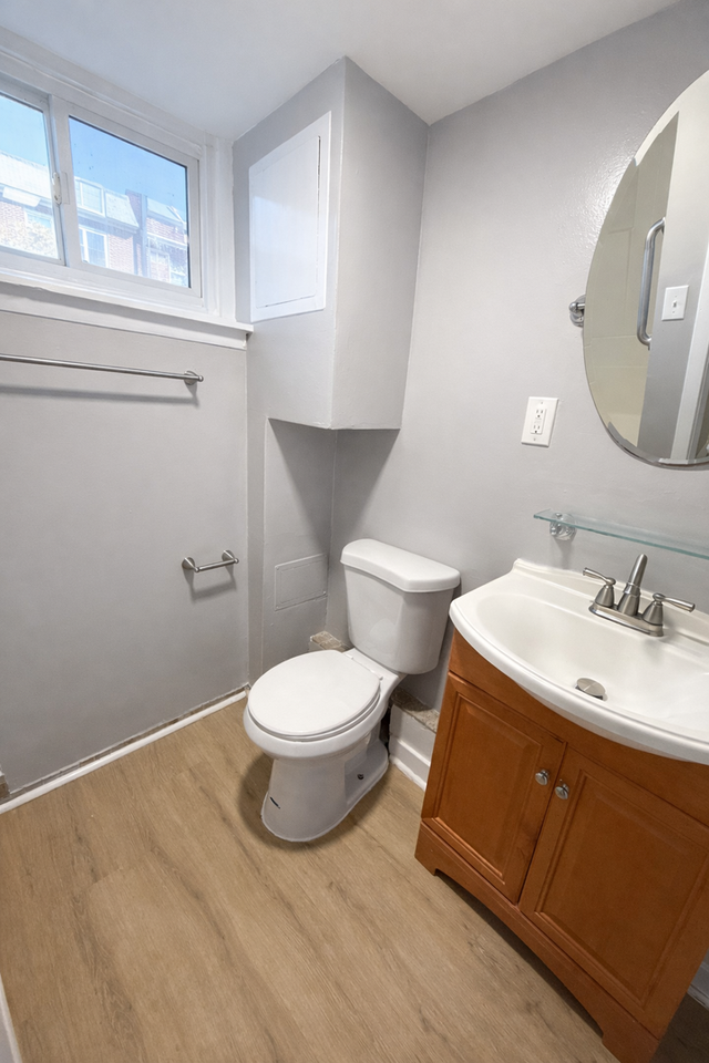 7031 Dunbar Rd - Photo 7 of 19