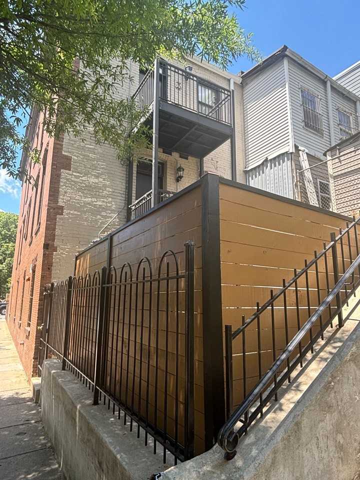 The Vito - Photo 3 of 3