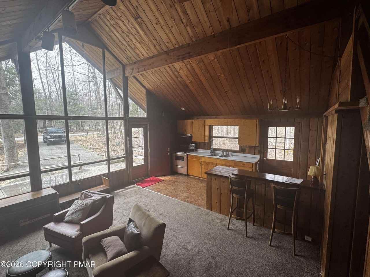 174 Sweet Briar Rd - Photo 3 of 9