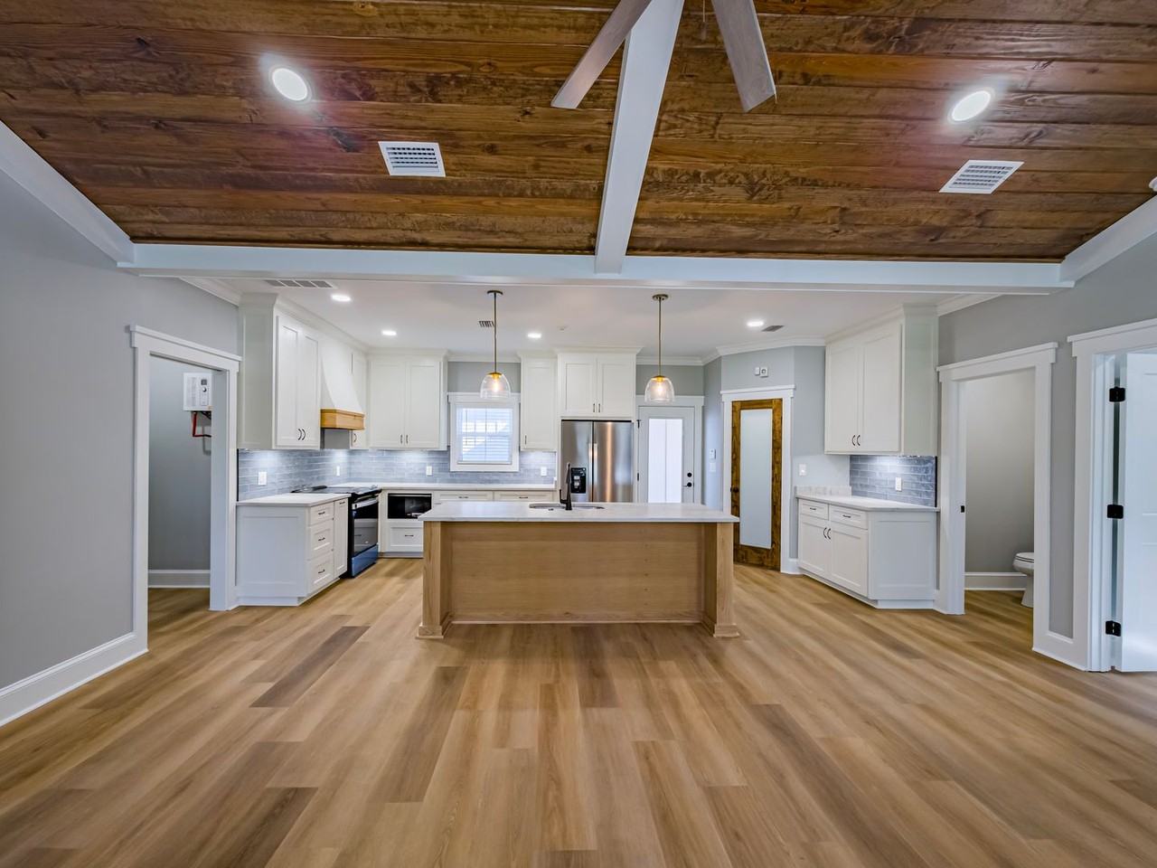 807 Cherokee Ave #A - Photo 5 of 21