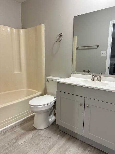 4100 N Ocoee St - Photo 7 of 17