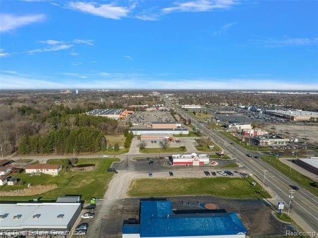 4480 Corunna Rd - Photo 7 of 12