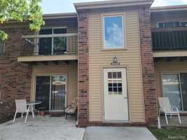 featured image of 34650 Clarkson Dr W #46
