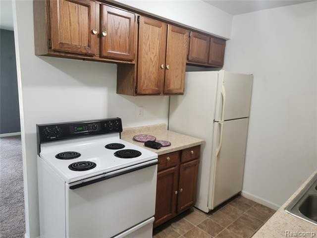 34650 Clarkson Dr W #46 - Photo 5 of 7