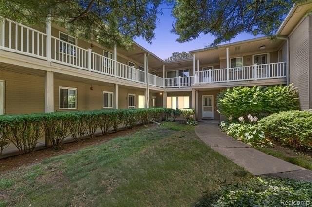 475 S Adams Rd #10