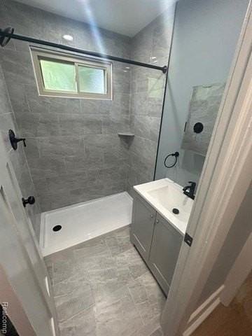 1926 Seward St - Photo 5 of 19