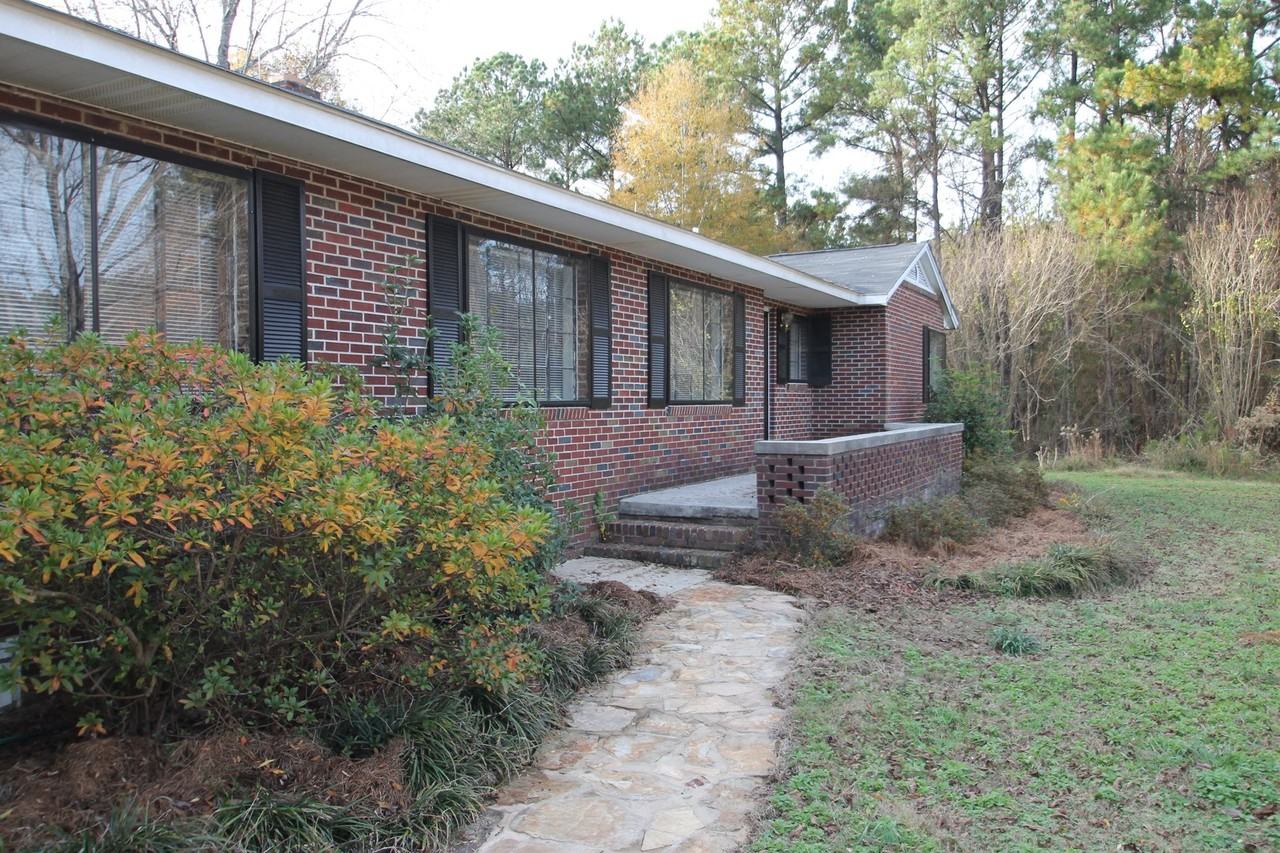 2845 Blaney Rd - Photo 2 of 22