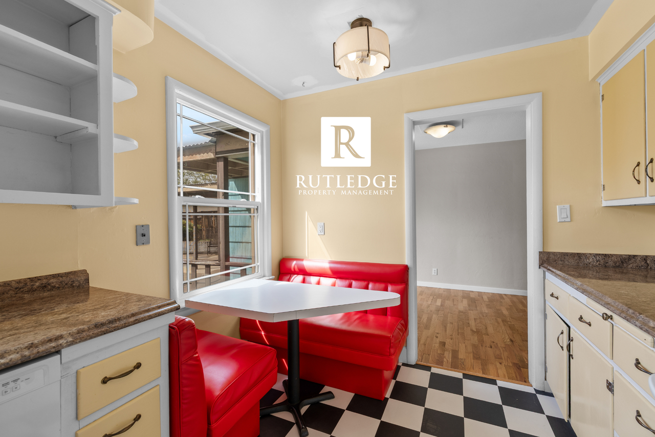 918 Grant Ave - Photo 3 of 26