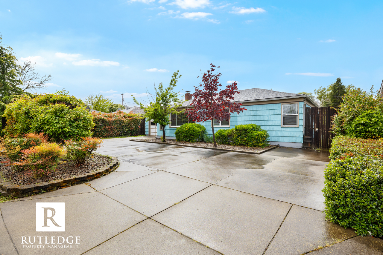 918 Grant Ave - Photo 2 of 26