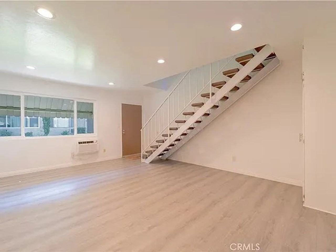 5593 Pioneer Blvd #18 - Photo 6 of 22