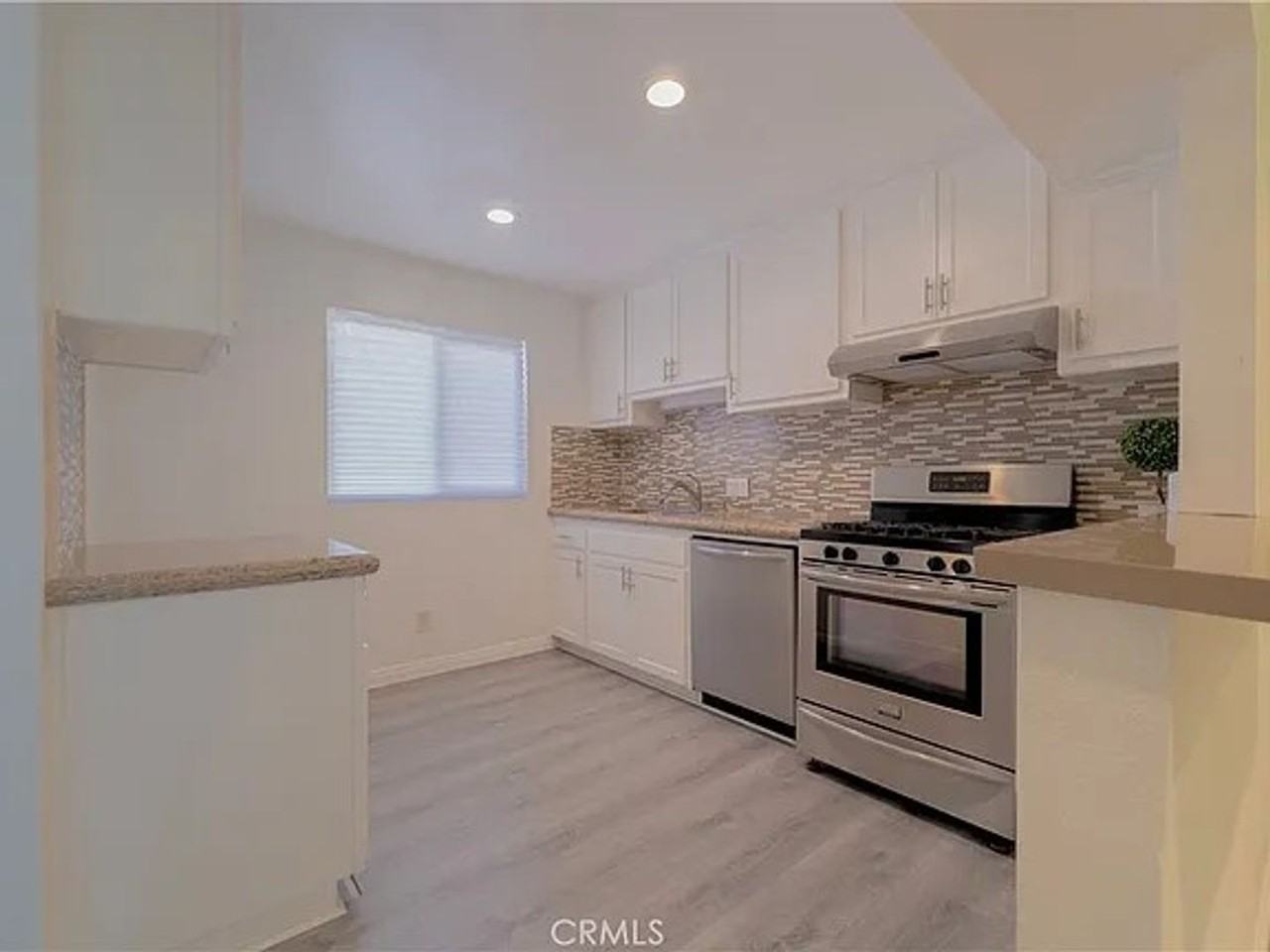 5593 Pioneer Blvd #18 - Photo 7 of 22