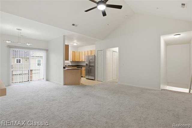 16211 Addington Dr #192 - Photo 7 of 31