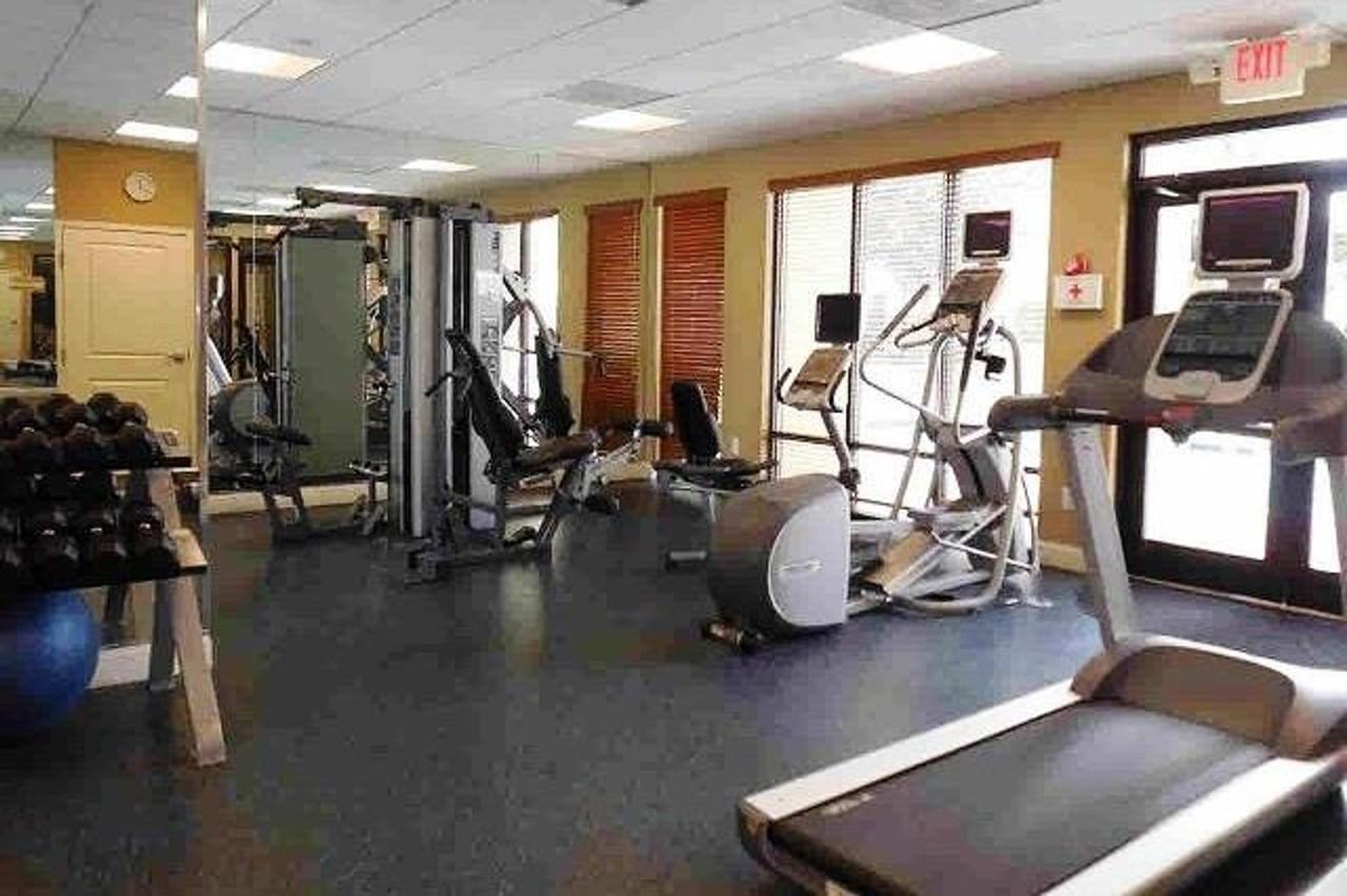 601 Main St #107 - Photo 5 of 13