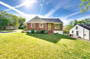 featured image of 1918 Moran Ave