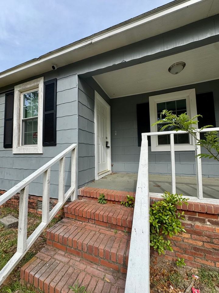 3085A Lumpkin Park Dr - Photo 2 of 49