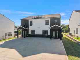 30 Beverly Hills Dr - Photo 1 of 1