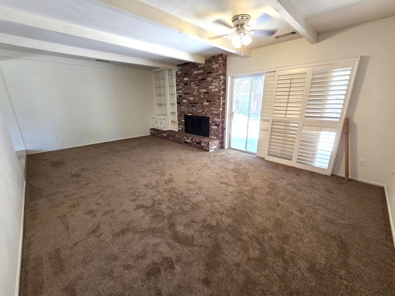 420 N Sutter Ct - Photo 4 of 23