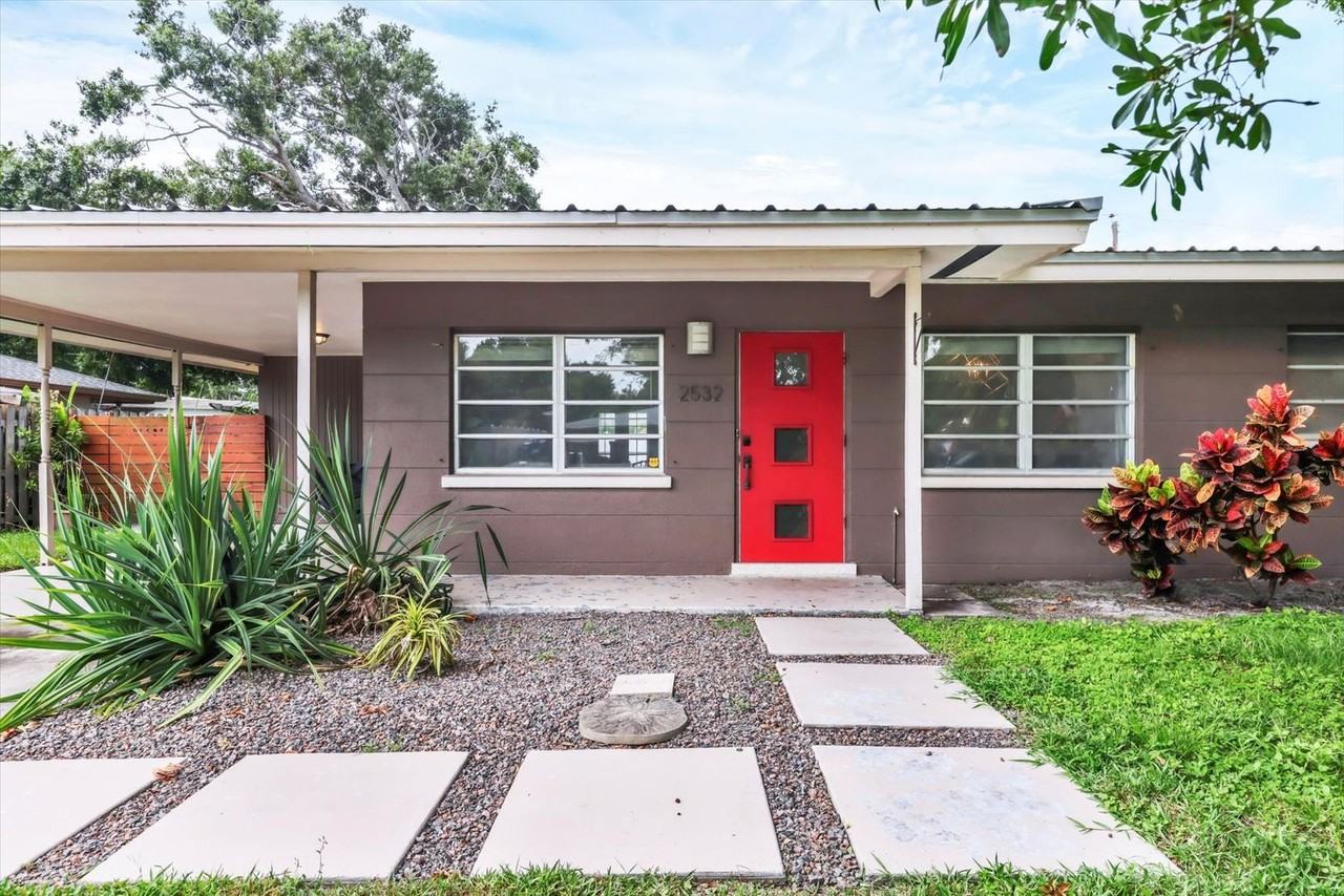 2532 Belvoir Blvd - Photo 2 of 27