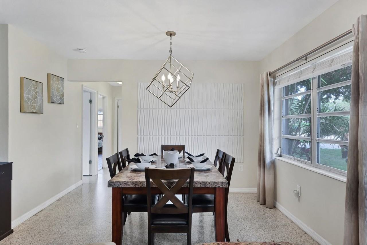 2532 Belvoir Blvd - Photo 6 of 27