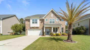 featured image of 949 Castleoak Dr