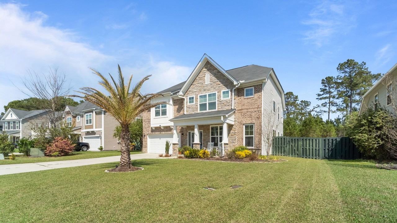 949 Castleoak Dr - Photo 3 of 50