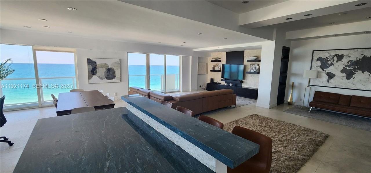 9499 Collins Ave #02 - Photo 4 of 15