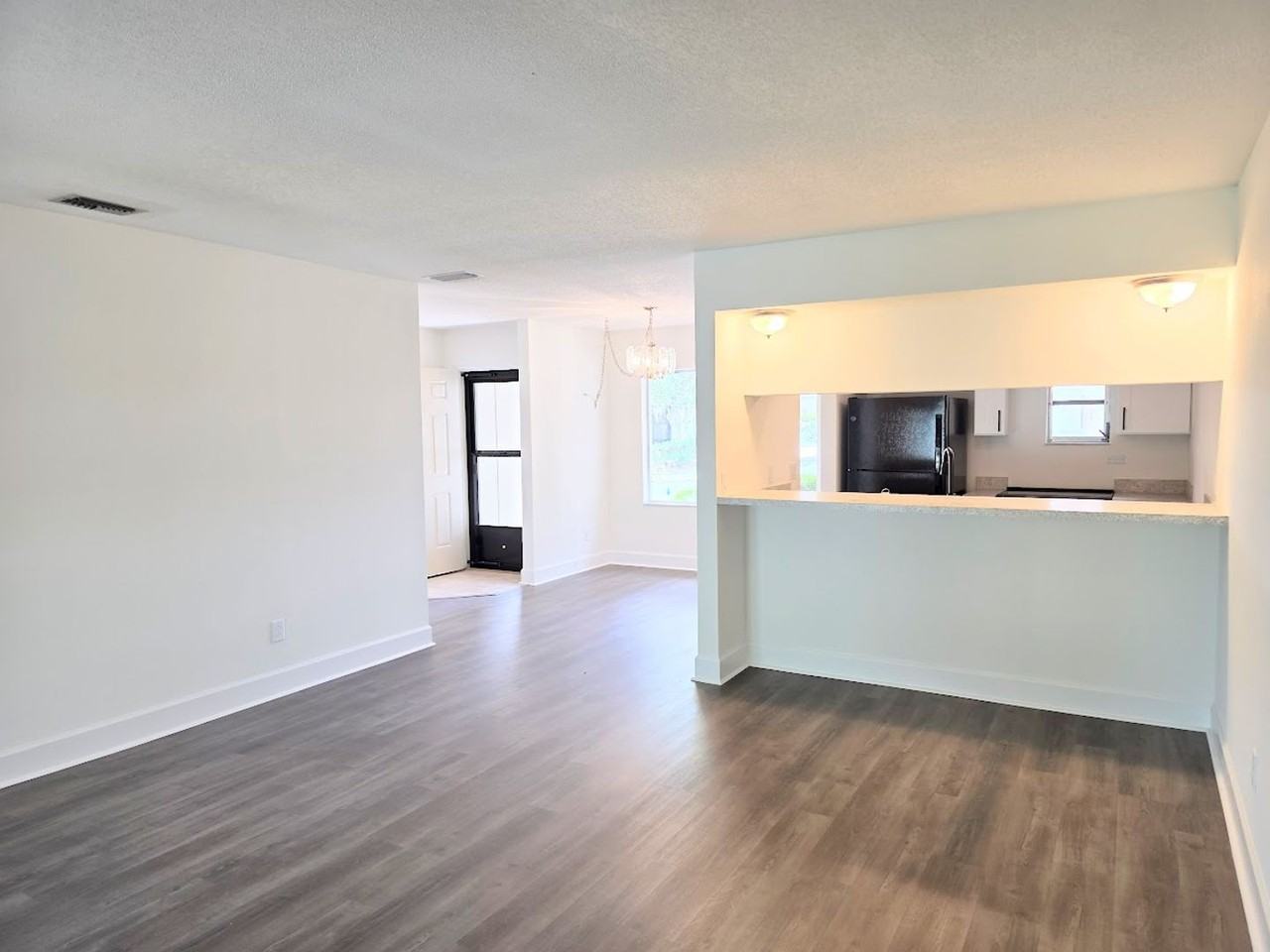 1237 N Egret Pt - Photo 3 of 30