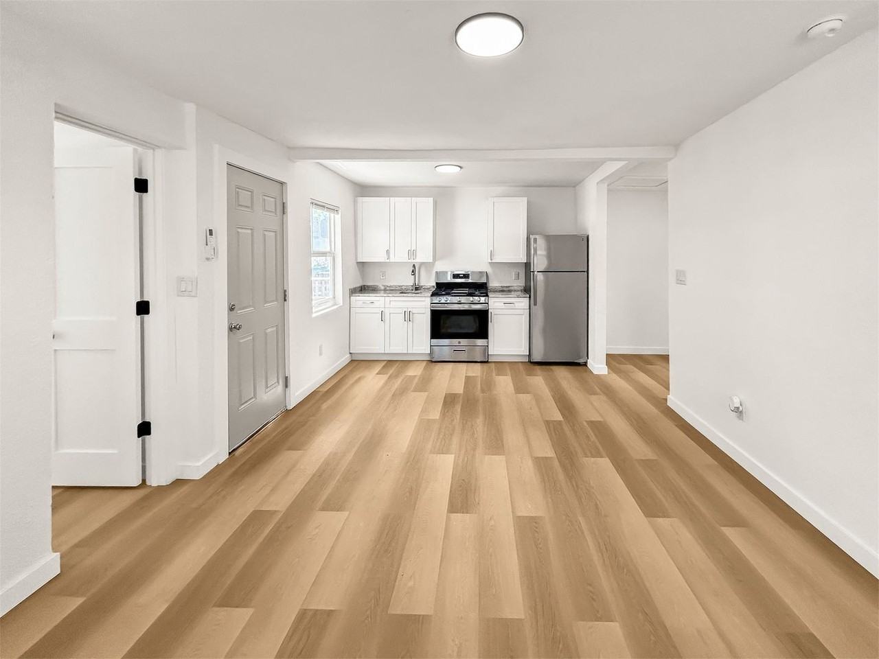 1538 S Martin Luther King Jr Ave - Photo 7 of 19