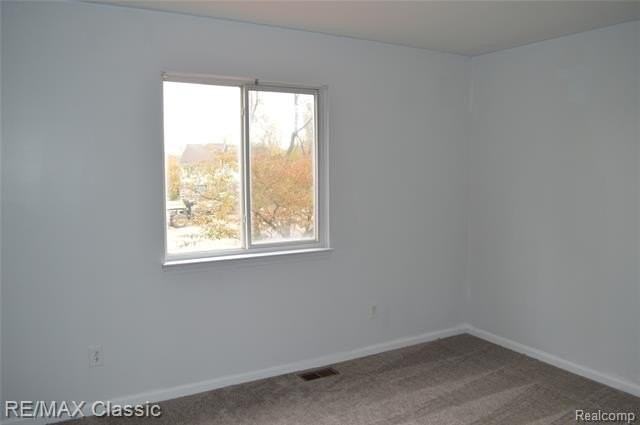 40433 Bluesprings Ct - Photo 7 of 25