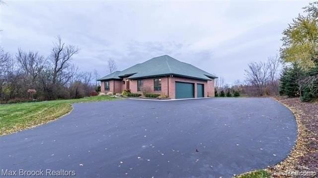 3520 Blue Heron Ct - Photo 4 of 13