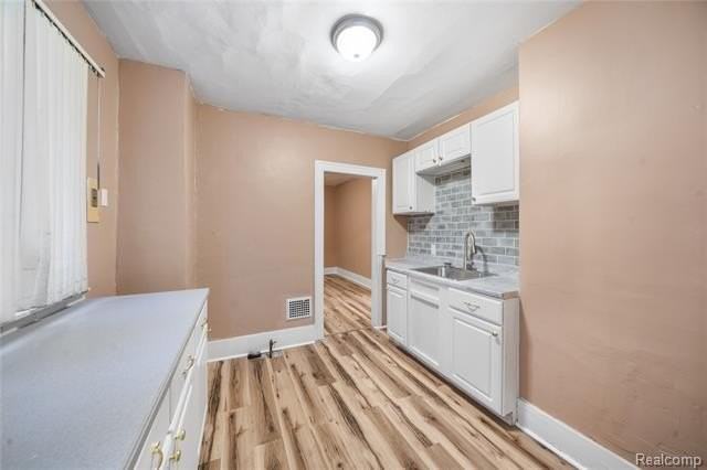 13536 Indiana St - Photo 7 of 19