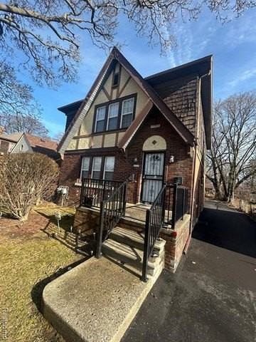 14716 Archdale Unit 1 Street - Photo 3 of 24