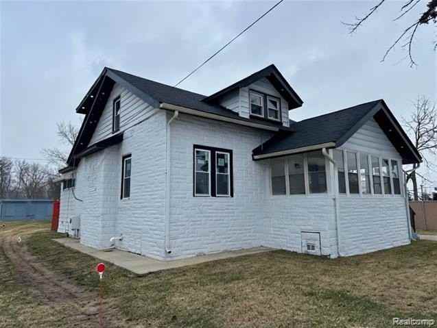 134 W Auburn Rd - Photo 2 of 30